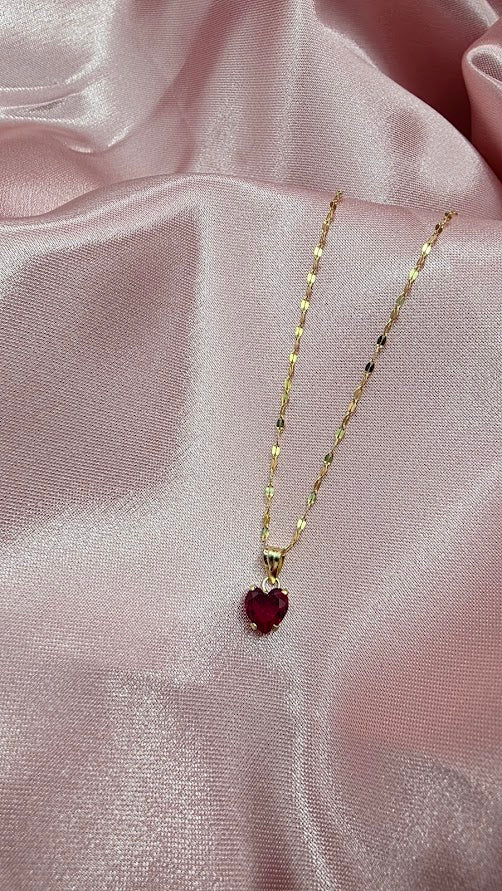 Gargantilla corazón uñas #7 en Oro e 10k
