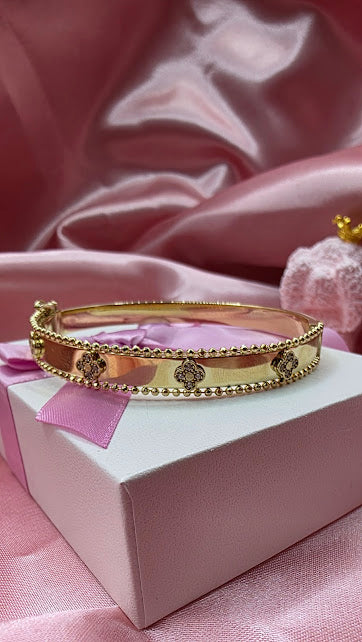 BRAZALETE VC EN ORO DE 10K