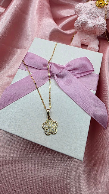 GARGANTILLA FLORECITA EN ORO DE 10K