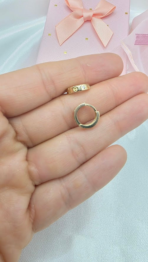 HUGGIES  LISOS DE ORO 10K