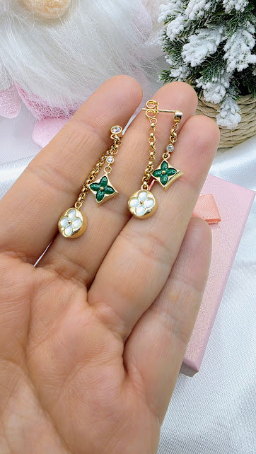 ARETE COLGANTE LV EN ORO DE 10K