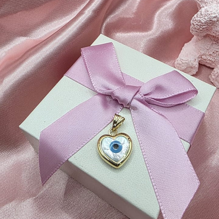 Dije Corazon Ojito en oro de 10k 🩷