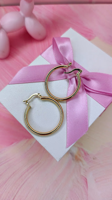 Arracada lisas 3 cm En Oro 10k