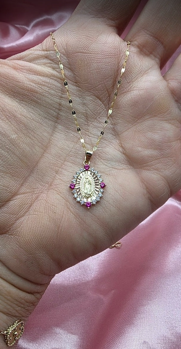 Gargantilla Medalla Lupita Piedras Rojas en oro 10k