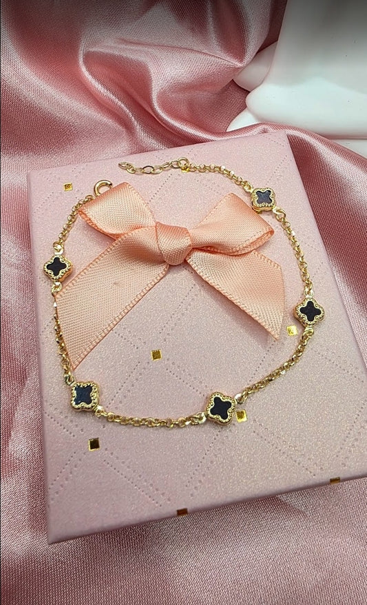 Pulso VC Negro liso en oro 10k