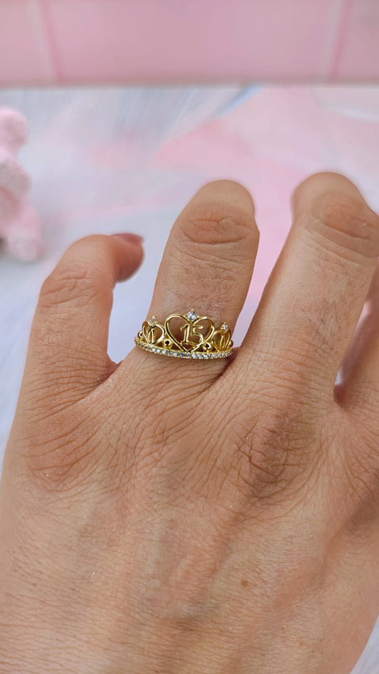 Anillo coronita 15 años en oro 10k