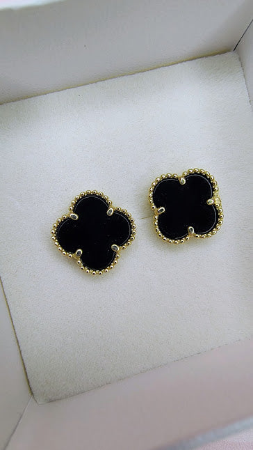 Aretes VC Negros G En Oro De 10k