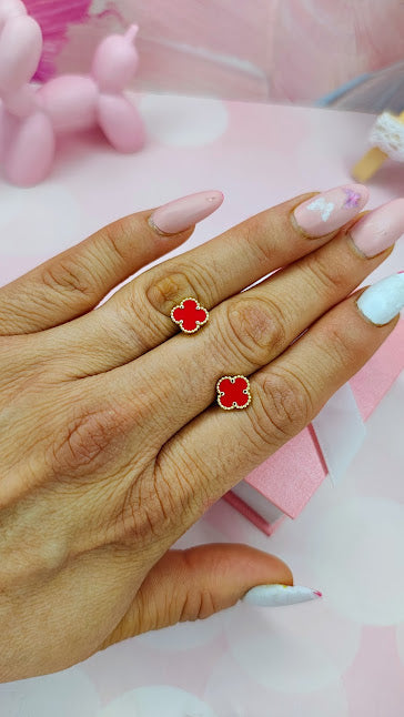 Aretes VC Rojos Ch En Oro De 10k