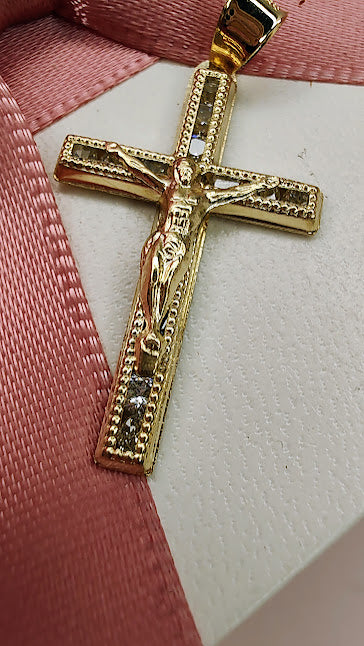 Dije Crucifijo nacional grande de oro 10k