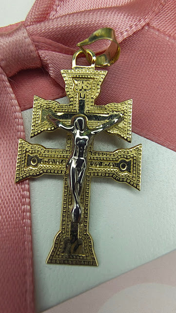 Dije Cruz de Caravaca  en Oro de 10k