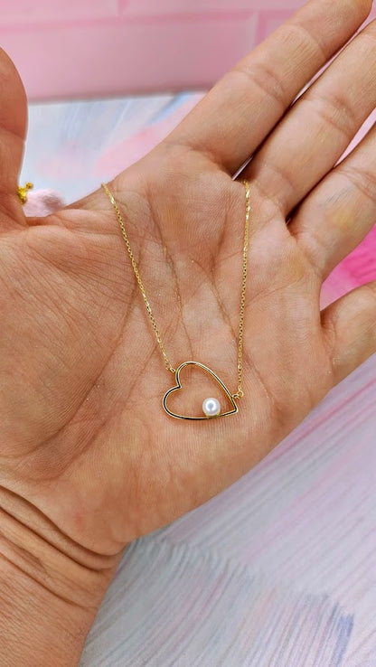Gargantilla corazón resque con perla en Oro de 10k