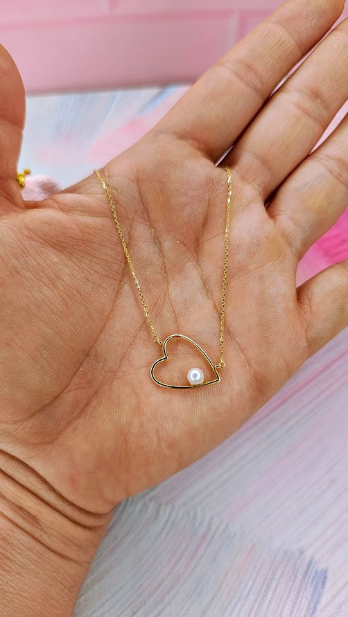 Gargantilla corazón resque con perla en Oro de 10k