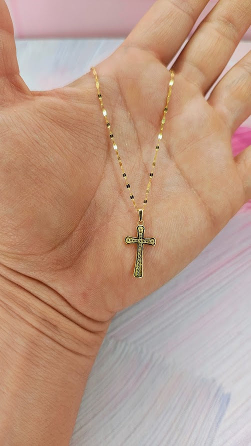 Gargantilla Cruz circonia  en Oro de 10k