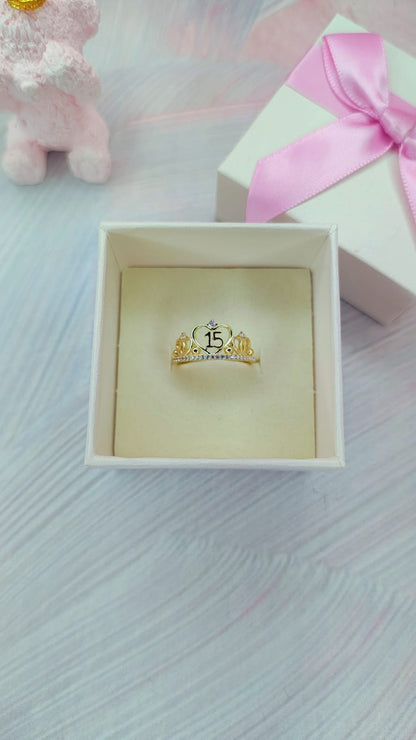 Anillo coronita 15 años en oro 10k