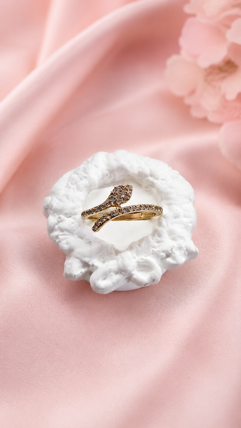 Anillo vibira piedras en Oro de 10k ♥️